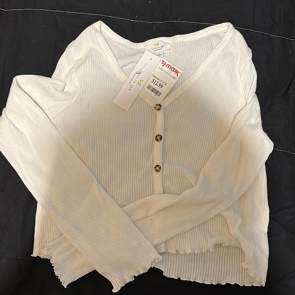 Live in the moment crop top white